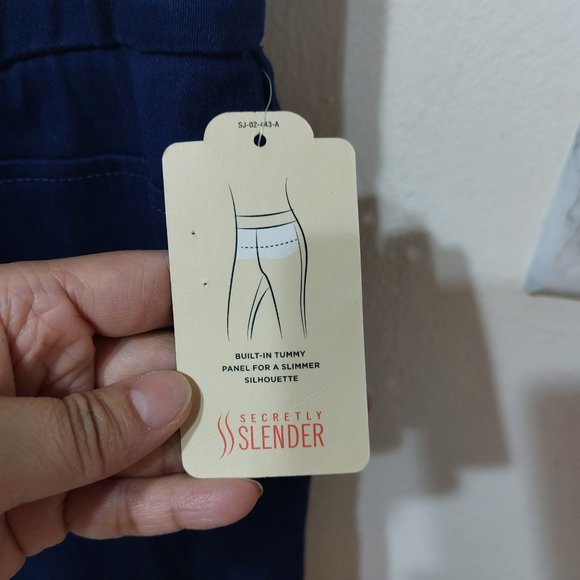 St. John's Bay CAPRI Bit Stretchable Secretly Slender Built In Tummy Panel 6P - Picture 6 of 12